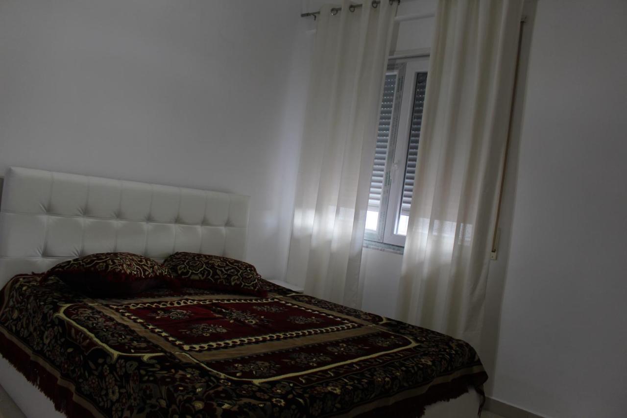 Center Luxurious Apartament *
